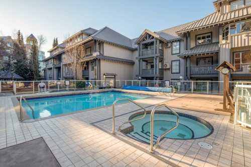 339-4573 Chateau Boulevard  Whistler, BC V8E 0Z5