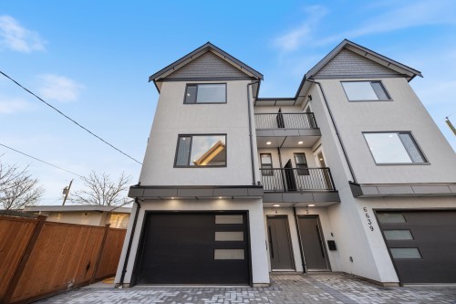 4-6639 Acacia Avenue, Burnaby, BC 