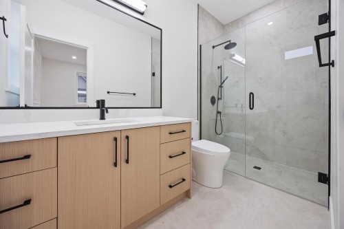 4-6639 Acacia Avenue, Burnaby, BC 