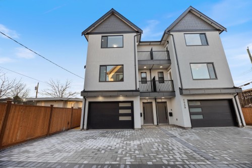 4-6639 Acacia Avenue, Burnaby, BC 