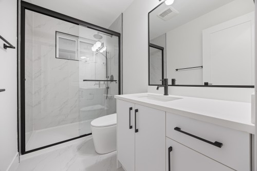4-6639 Acacia Avenue, Burnaby, BC 