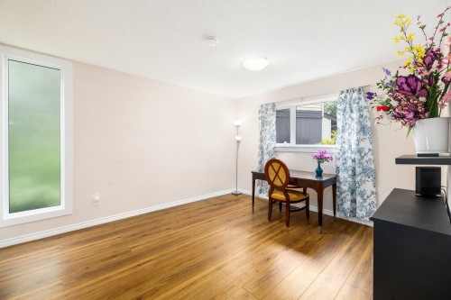 1135 Heritage Boulevard, North Vancouver, BC 