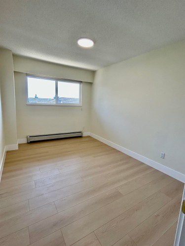 1544 68Th Avenue W, Vancouver, BC 