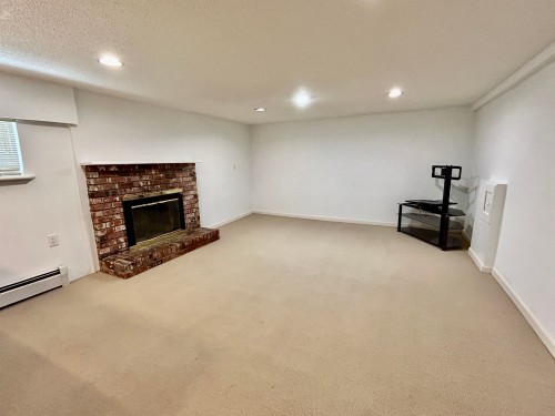 1544 68Th Avenue W, Vancouver, BC 