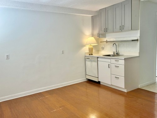 1544 68Th Avenue W, Vancouver, BC 