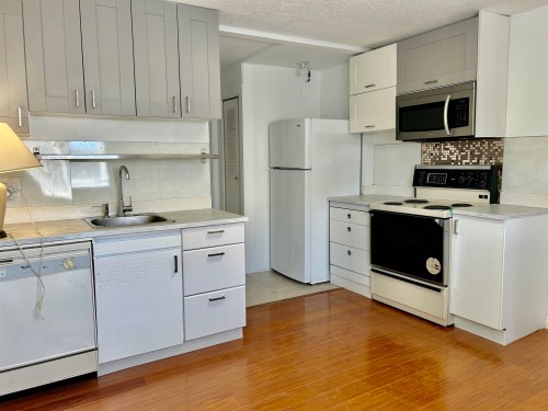 1544 68Th Avenue W, Vancouver, BC 
