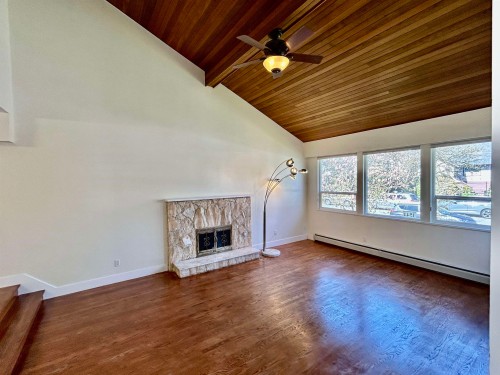 1544 68Th Avenue W, Vancouver, BC 