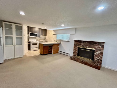 1544 68Th Avenue W, Vancouver, BC 