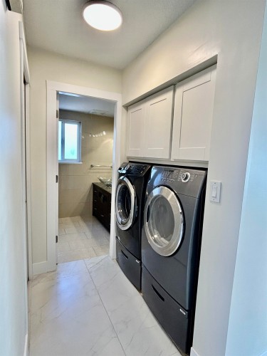 1544 68Th Avenue W, Vancouver, BC 