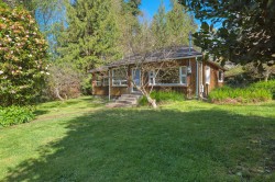 8200 Redrooffs Road Halfmoon Bay, BC V7Z 1E2