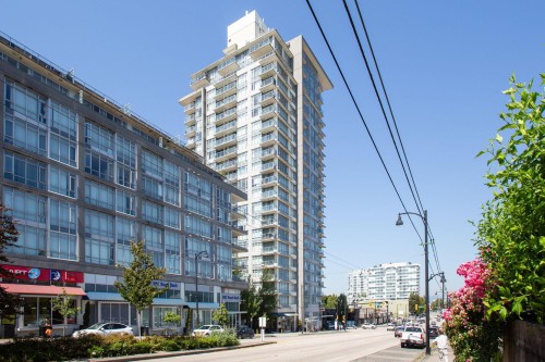 206-4815 Eldorado Mews  Vancouver, BC V5R 0B2