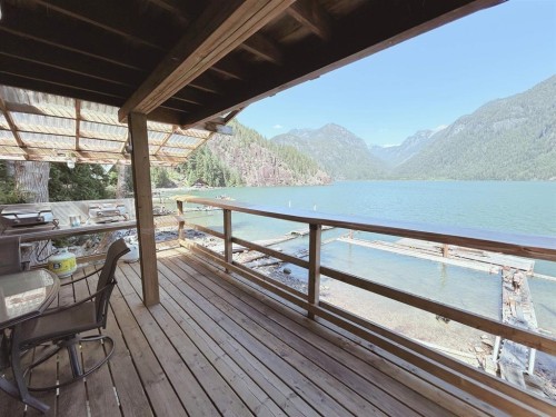 4 Debeck Creek, Pitt Meadows, BC 