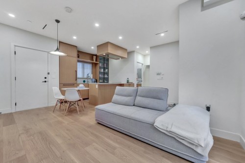 1232 26Th Avenue W, Vancouver, BC 