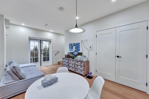 1232 26Th Avenue W, Vancouver, BC 