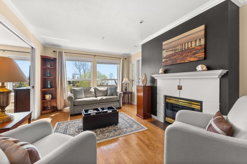 225-12931 Railway Avenue  Richmond, BC V7E 6M5