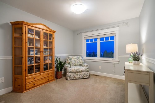 2374 Nelson Avenue, West Vancouver, BC 