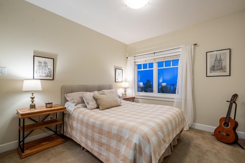 2374 Nelson Avenue, West Vancouver, BC 