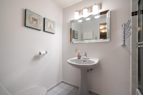2374 Nelson Avenue, West Vancouver, BC 