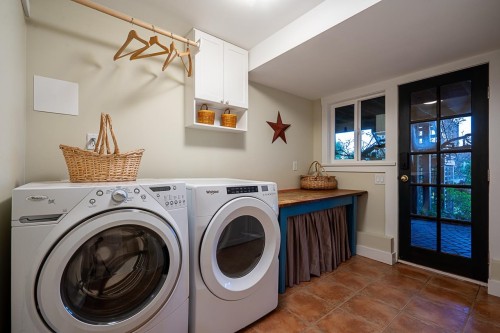 2374 Nelson Avenue, West Vancouver, BC 