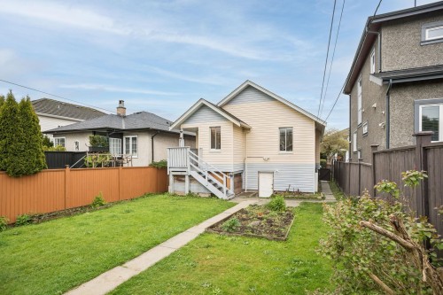 2654 Triumph Street, Vancouver, BC 