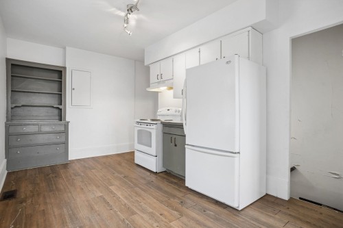 2654 Triumph Street, Vancouver, BC 