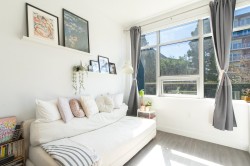 106-523 King Edward Avenue W Vancouver, BC V5Z 0J3