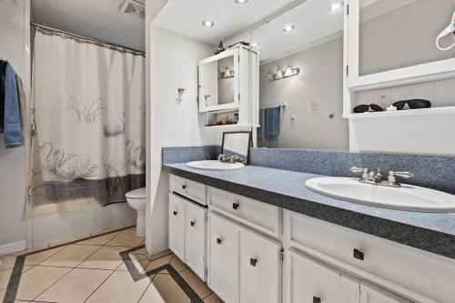 407 Dartmoor Drive, Coquitlam, BC 