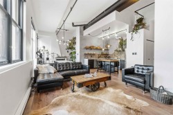 317-549 Columbia Street New Westminster, BC V6H 1B4