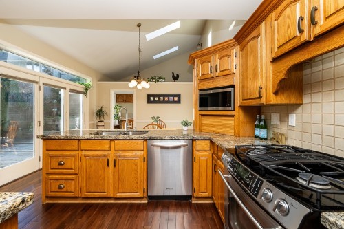 408 Riverview Crescent, Coquitlam, BC 