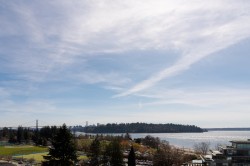 701-475 13th Street  West Vancouver, BC V7T 2N7