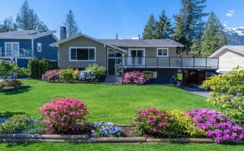 40463 Braemar Drive  Squamish, BC V8B 0P3