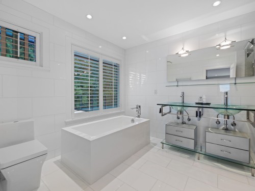 2453 Leclair Drive, Coquitlam, BC 