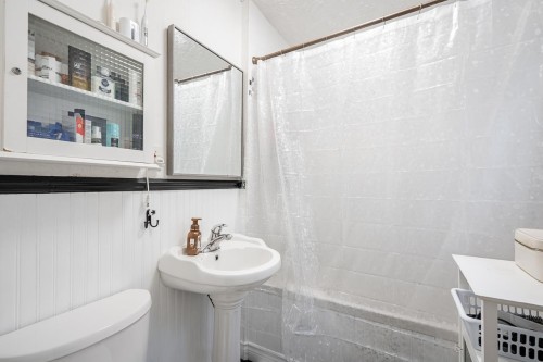 1668 Connaught Drive, Port Coquitlam, BC 