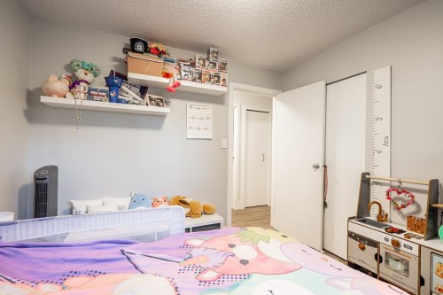 1668 Connaught Drive, Port Coquitlam, BC 