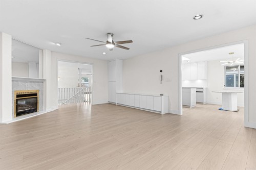 7728 Mary Avenue, Burnaby, BC 
