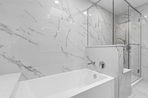 7728 Mary Avenue, Burnaby, BC 