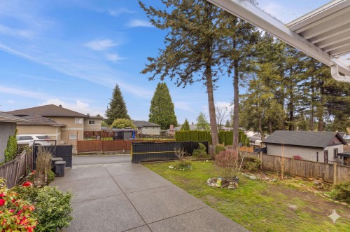 7728 Mary Avenue, Burnaby, BC 