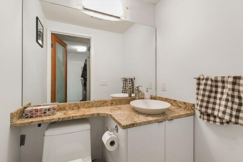 4430 Yew Street, Vancouver, BC 