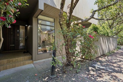 4430 Yew Street, Vancouver, BC 