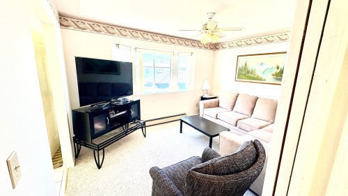 5095 Nanaimo Street, Vancouver, BC 