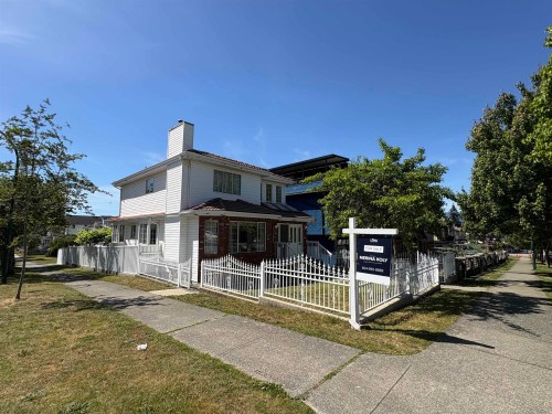 5095 Nanaimo Street, Vancouver, BC 