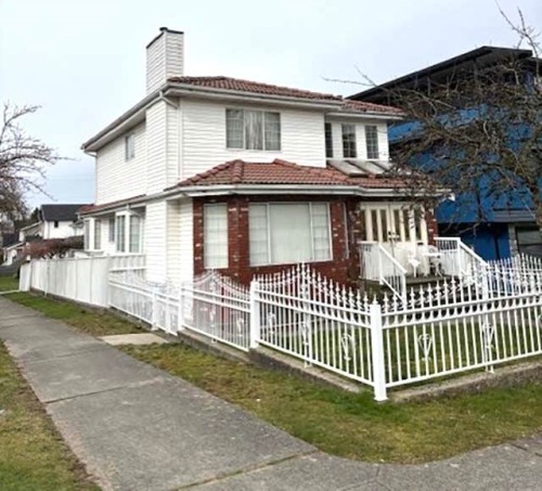 5095 Nanaimo Street, Vancouver, BC 