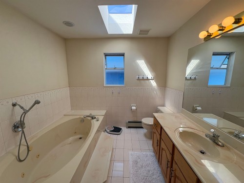 5095 Nanaimo Street, Vancouver, BC 