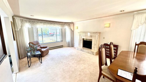 5095 Nanaimo Street, Vancouver, BC 