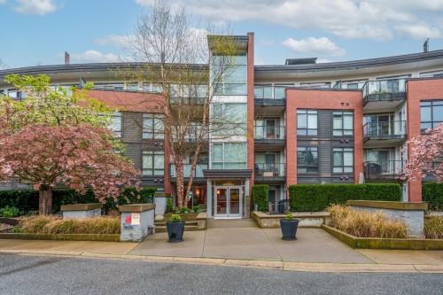 328-22 Royal Avenue E New Westminster, BC V3L 5E8