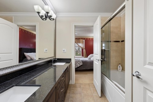 418 13Th Street E, North Vancouver, BC 