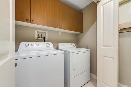 2457 3Rd Avenue E, Vancouver, BC 