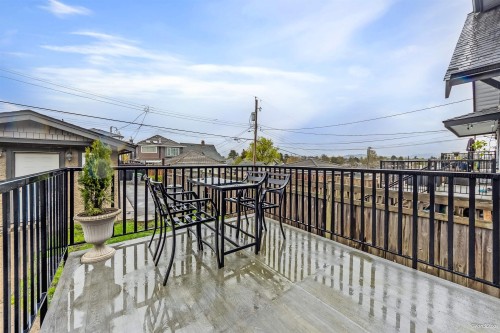 2457 3Rd Avenue E, Vancouver, BC 