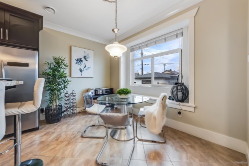 2457 3Rd Avenue E, Vancouver, BC 