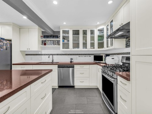 7170 Hecate Place, Vancouver, BC 